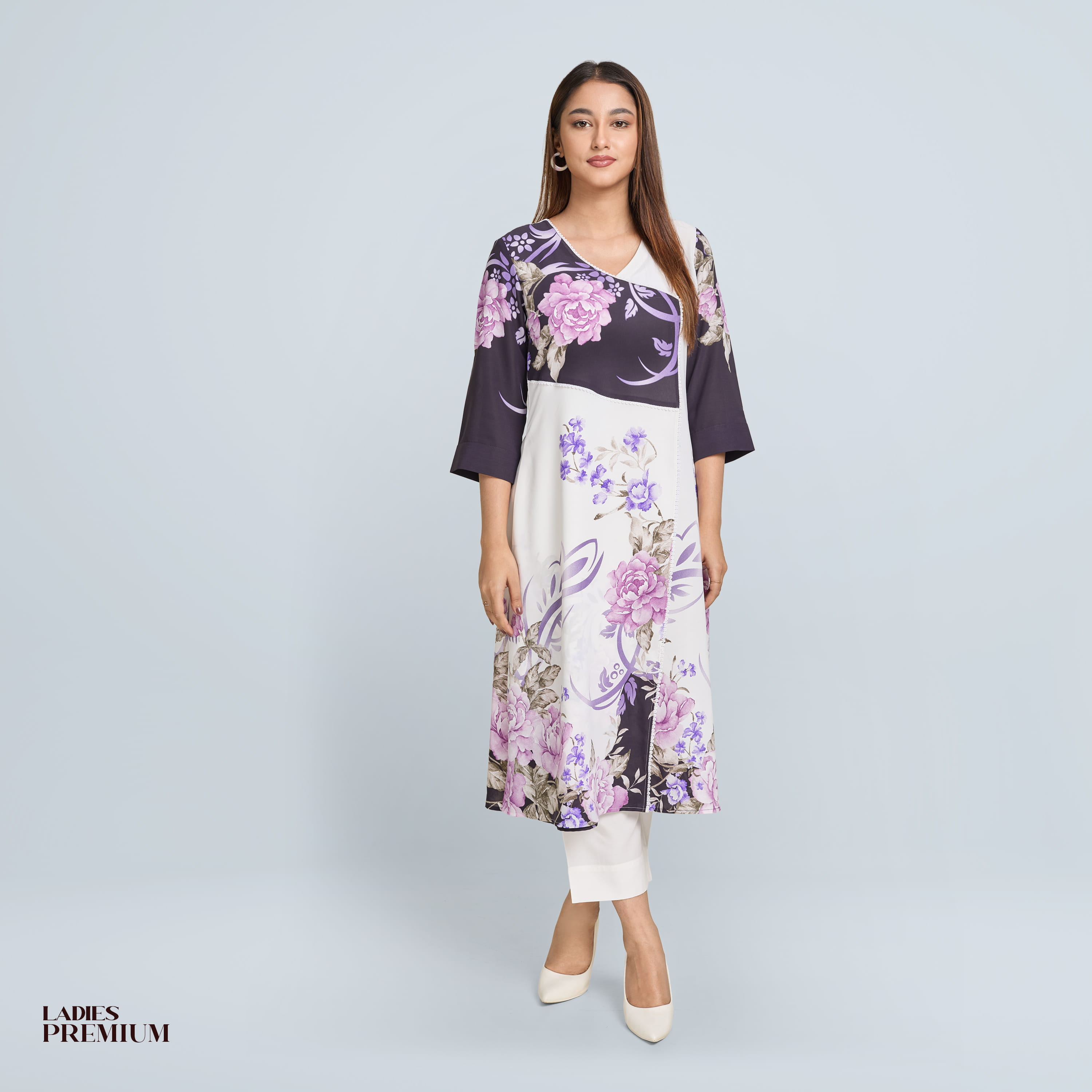 Womens Premium Kurti - Aurielle